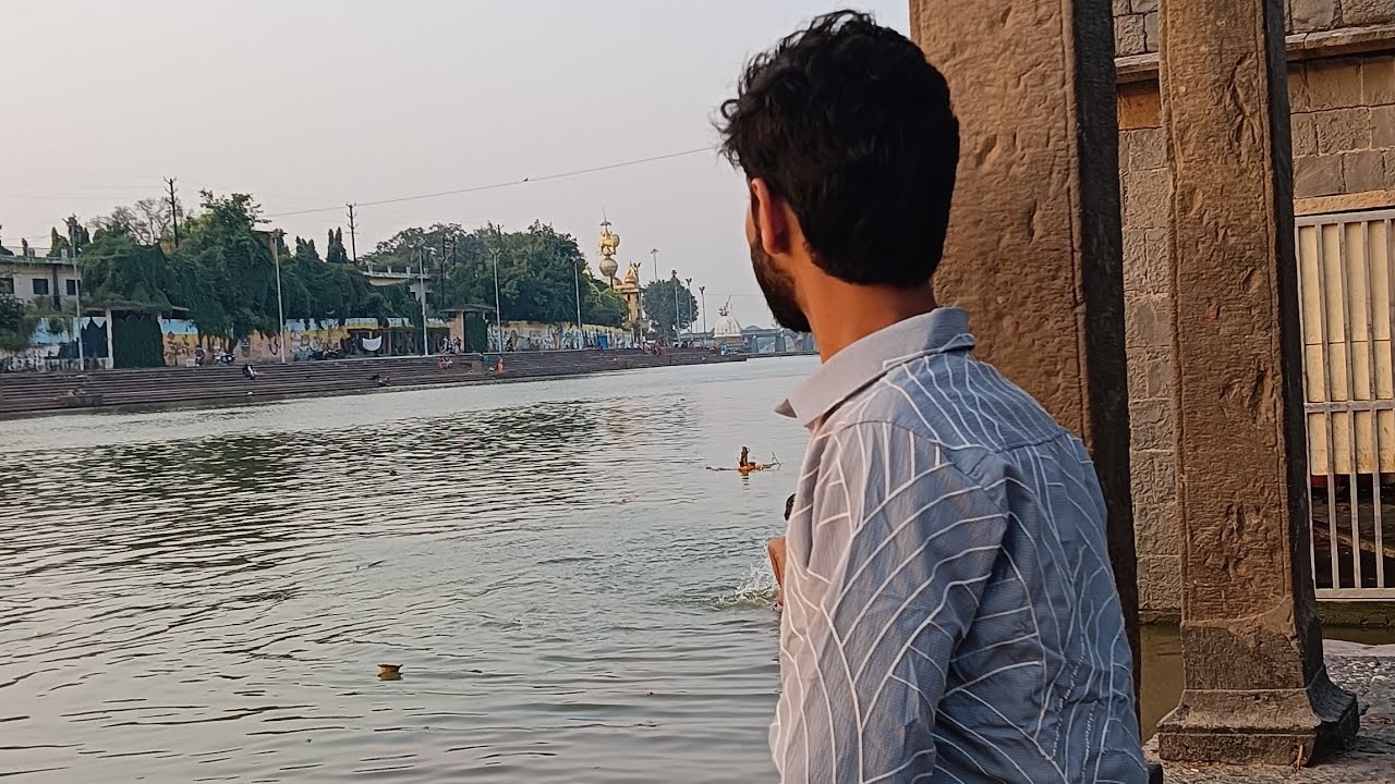 एक शायर , एक मोहब्बत, और एक खामोशी ... #live #sayri #podcast