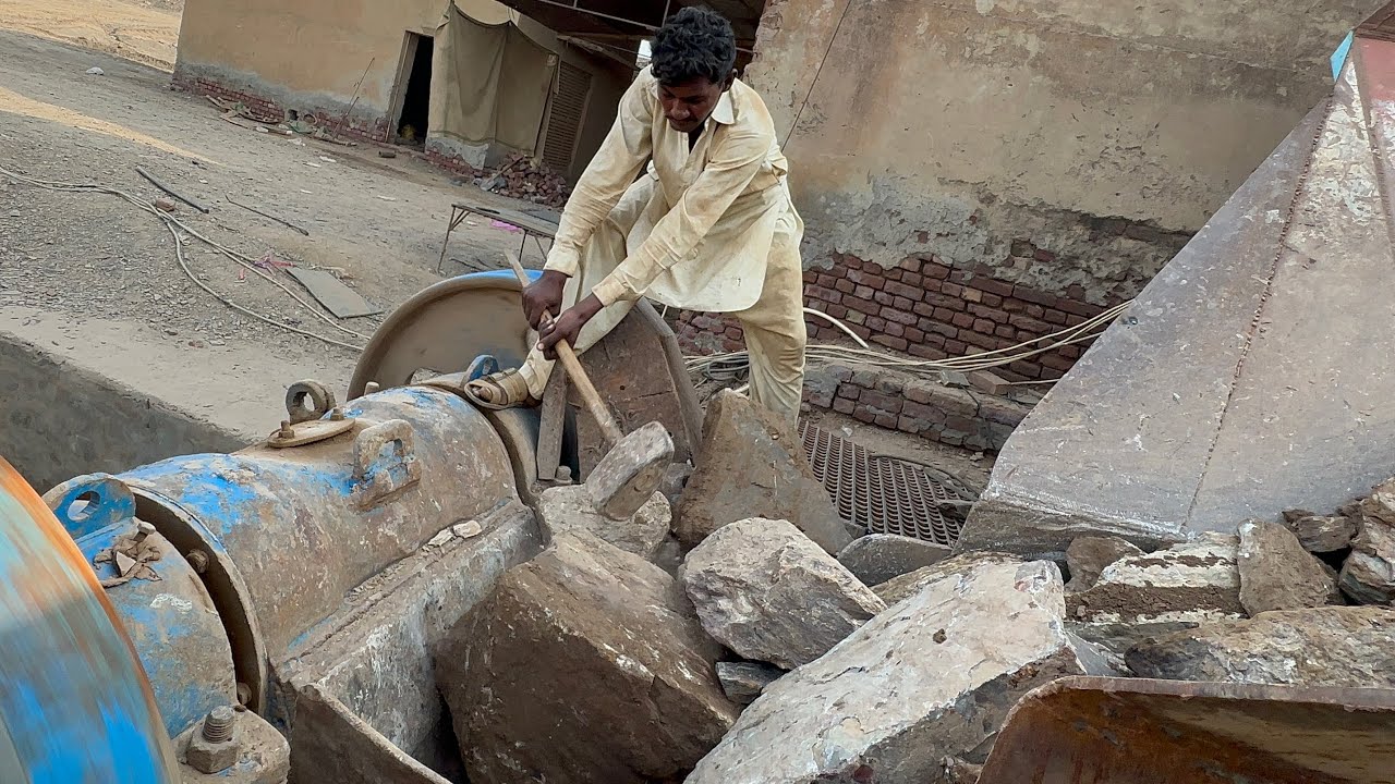 Rock crusher In Action | Big crusher machine | best satisfying video #trending #viralvideo #foryou