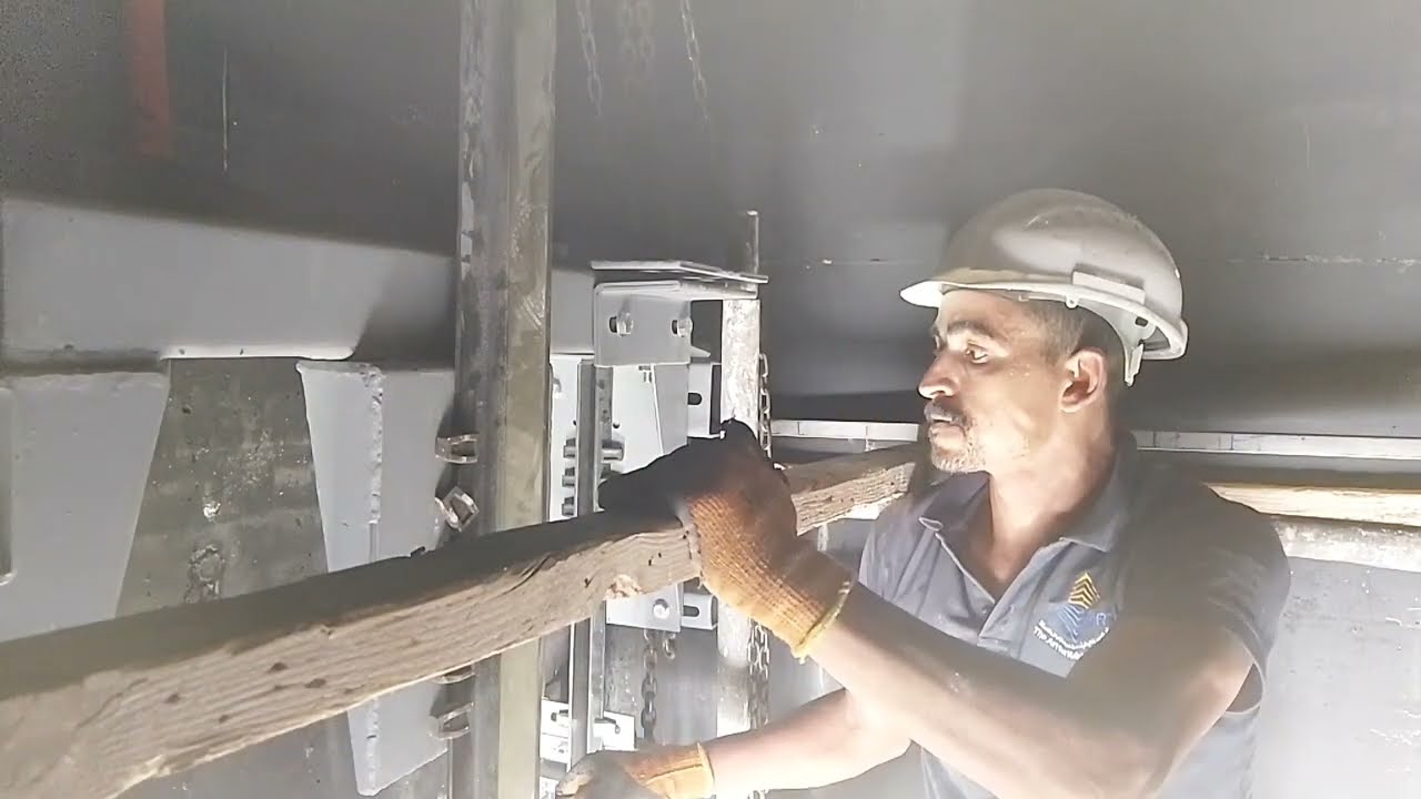 (تركيب فرش المكنه)