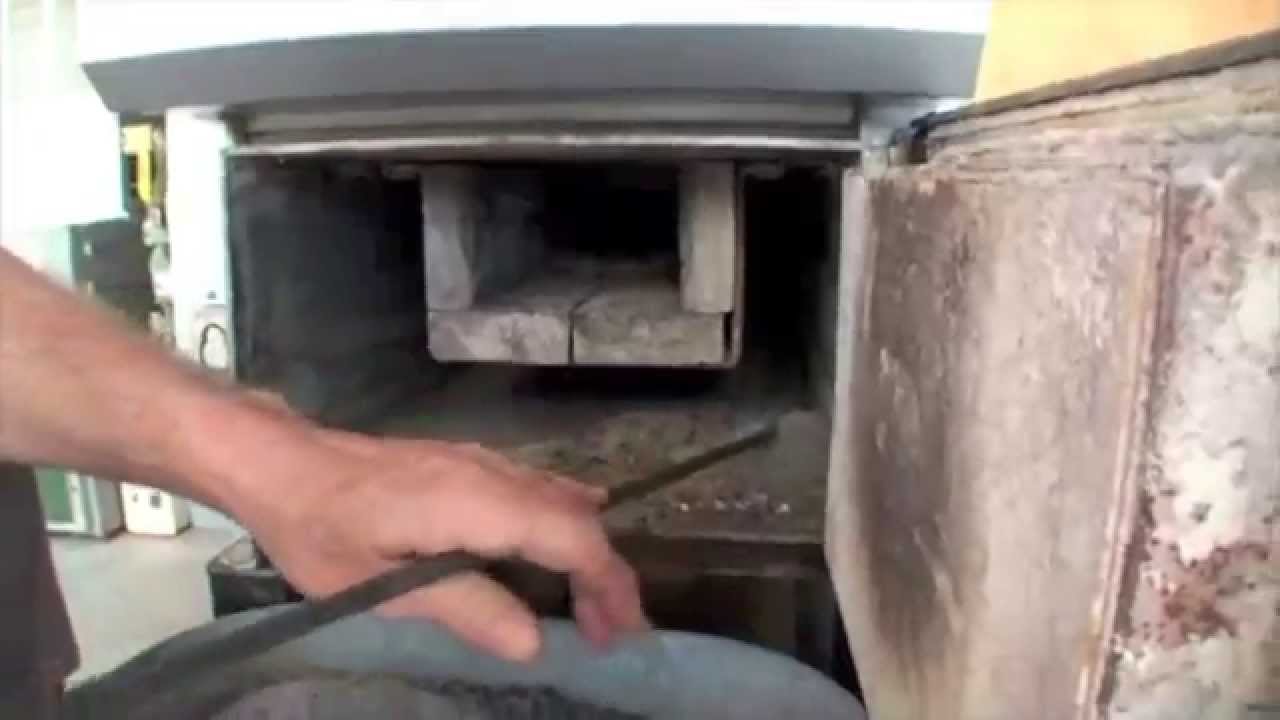 Vigas Boiler Cleaning Demonstration
