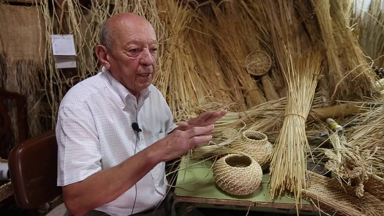 Juan Ramírez artesano del junco y anea @borjasuarez_gc