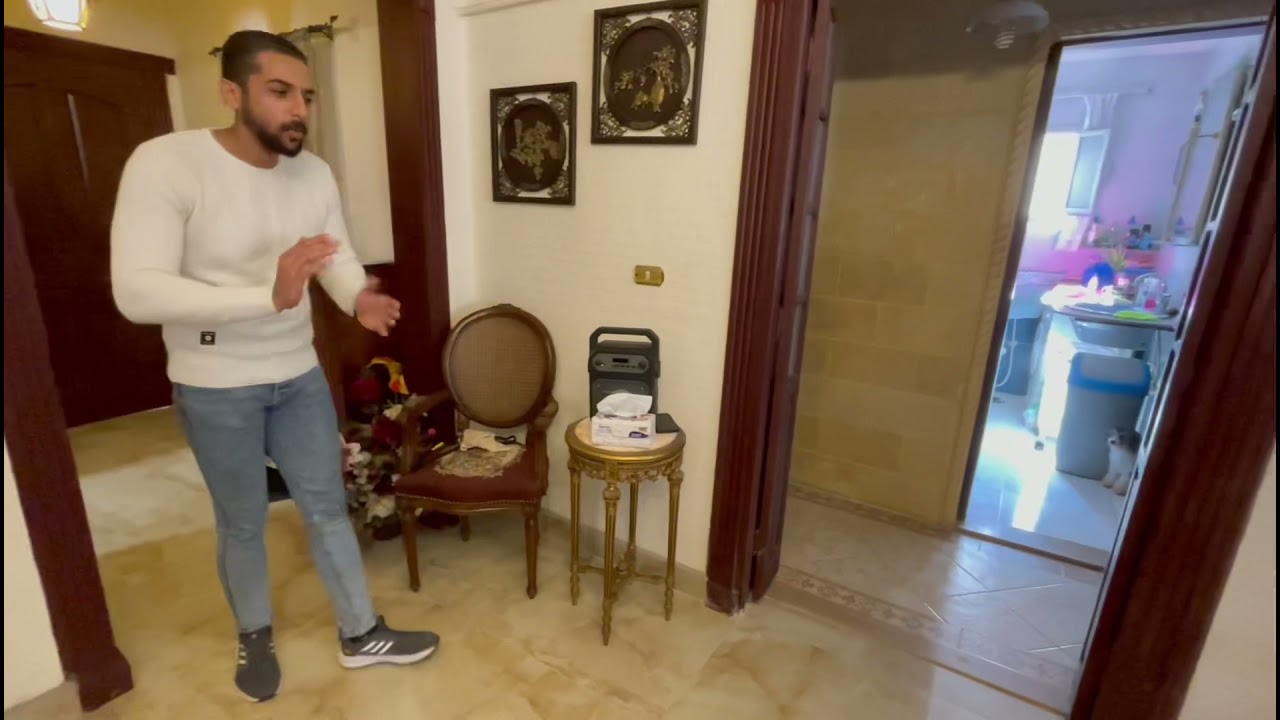 اسهل واسرع طريقة لتعليم الكلب على الحمام ( toilet) مع كابتن زياد رحال