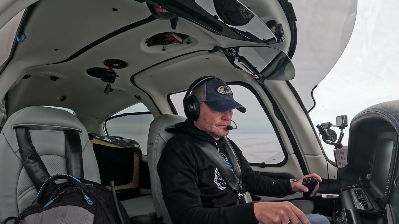 RNAV 33 to Minimums | 300-Foot Ceilings in IMC — Elizabethtown, NC