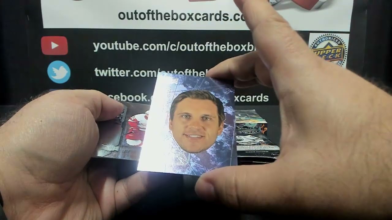Out Of The Box Group Break #18493- 3 Years Of Metal Universe (3 BOX) Double Up