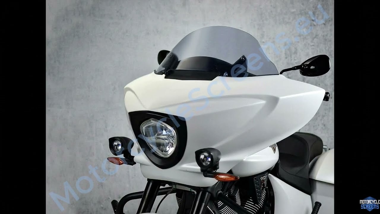 Standard Aftermarket Windscreen for Victory Cross Country (2010-2014) | MotorcycleScreens.eu
