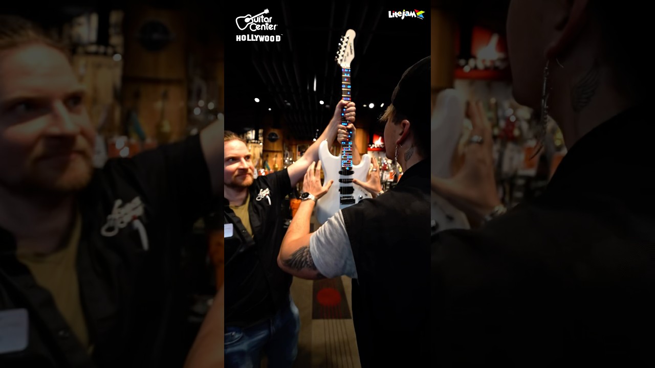 They reacted to this GUITAR like this🎸 Guitar Center Hollywood