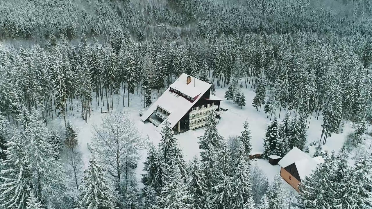 Chata T&aacute;le video by shdesign.sk