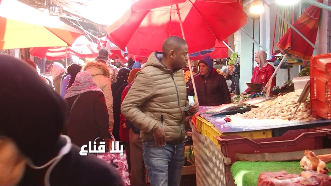 السردينة ب3آلاف و600مليم للمواطنين في الحلفاوين..كل الأسعار متوفرة والزوالي يعبي القفة ويروح؟!!