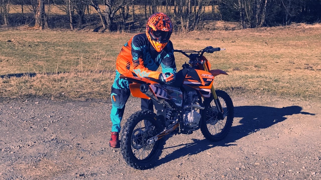 💥250cc 5 Gang PIT BIKE // DIRT BIKE💥 | Nitro Motors Hurricane 4 Stroke