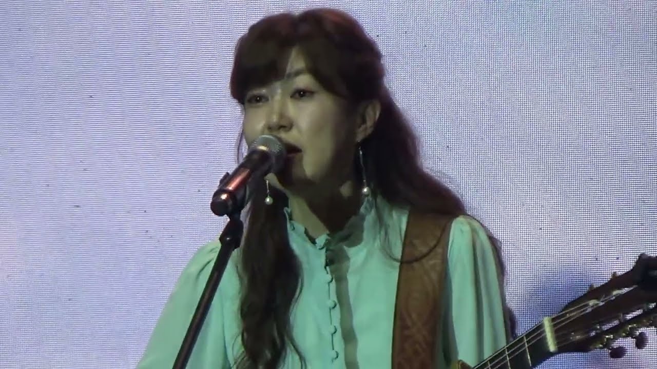 [대한가수협회 전국민희망콘서트 23.09.17 ] 김희진 - 아카시아 (직캠)