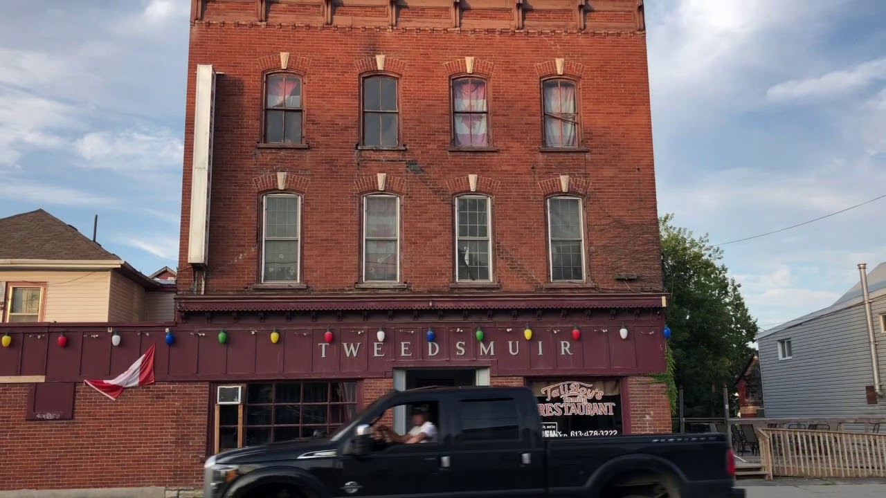 Virtual Tour of Tweed