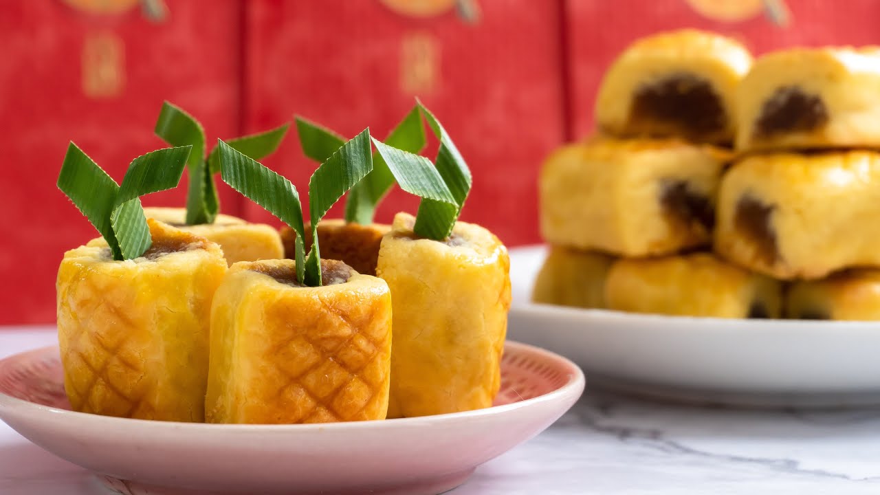 凤梨酥/黄梨饼 🍍 纯手工制作，无需摸具，一口一块入口即化~好吃到停不下来！新年必备的旺来年饼 | 黄梨塔、菠萝塔 Pineapple Tarts [小雁/我的爱心食谱]