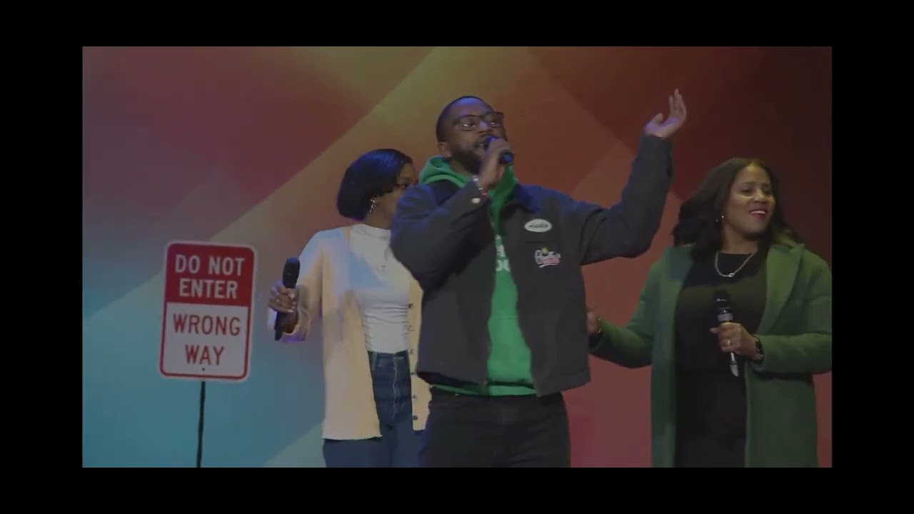 More Than Anything – Praise Medley (Myron Williams) | Evangel Fellowship