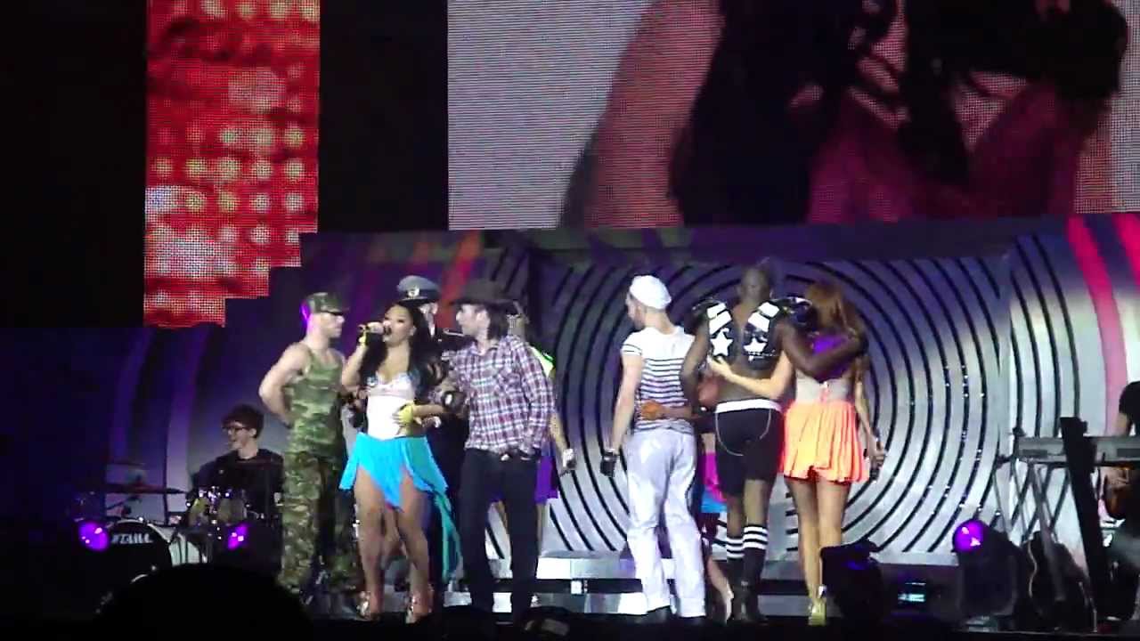 The Saturdays Live @ Liverpool Echo Arena - Just Can't Get Enough