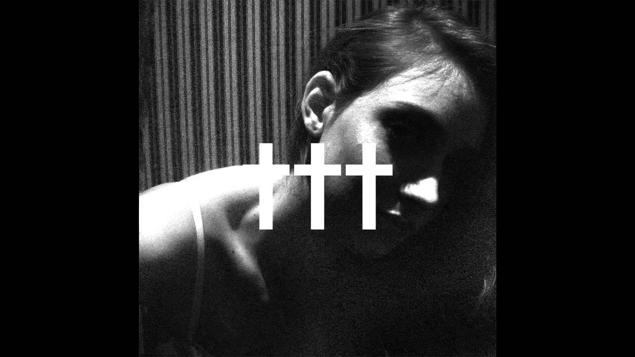 &dagger;&dagger;&dagger; (Crosses) - bermuda locke&dagger;