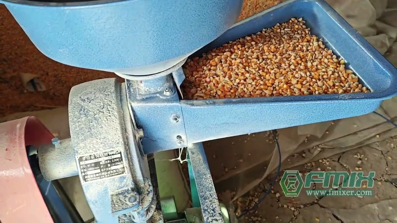 Corn flour mill for poultry feed agricultural machinery Cereals grains home use maize grinder
