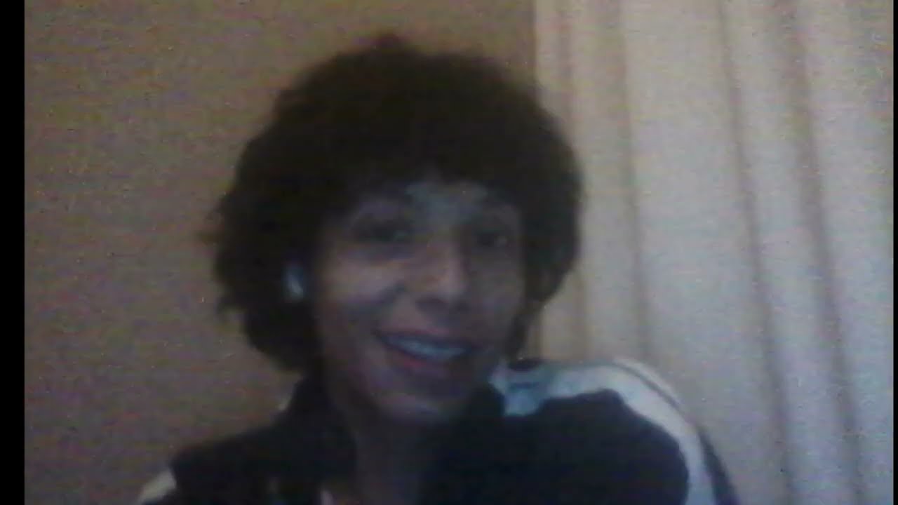 ASMR con microfono de playstation 3 y camara de 2 pesos 🙈 (suena bien lo juro, creanme por favor)