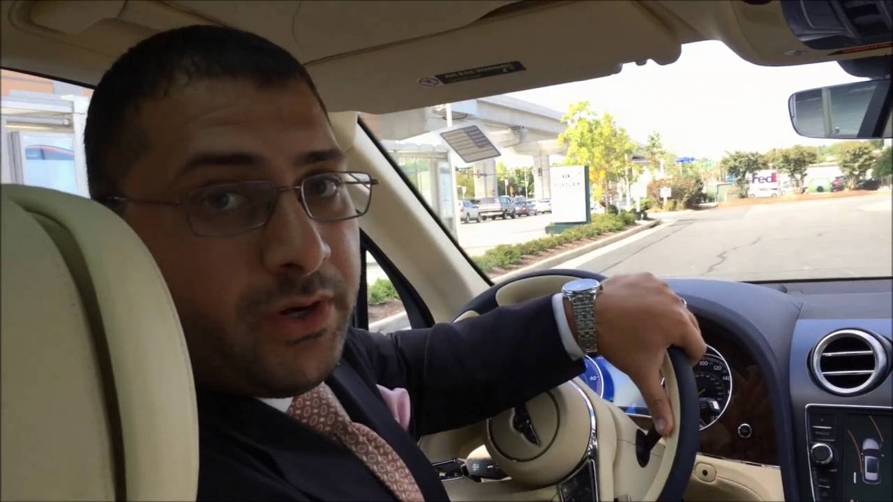 How To: Activate Bentley Bentayga Auto Parking System | Self Parking