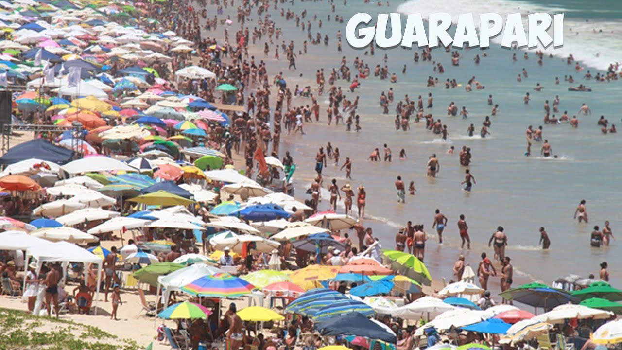 Guarapari em Alta: Praia Lotada e Verão a Todo Vapor!