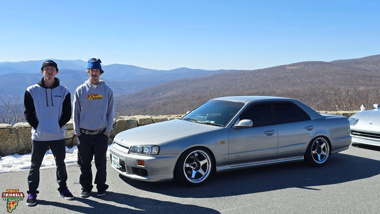 finding peace on a mountain touge: R34 Skyline