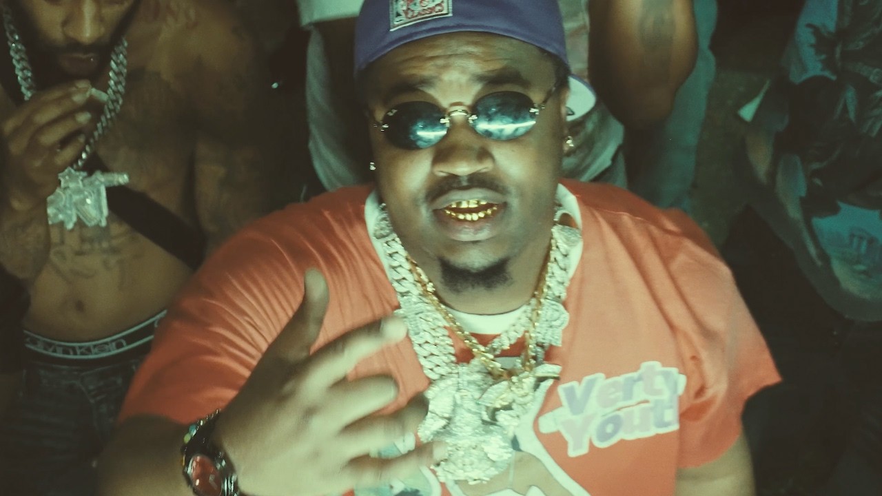Wizz Havinn - Never Wrote (Official Music Video)