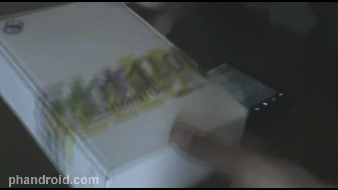 Motorola Droid for Verizon Unboxing