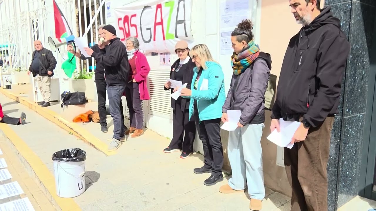 Grup de Suport a Palestina es concentrar davant del Mercat Municipal, Vinaròs News, 14-3-26