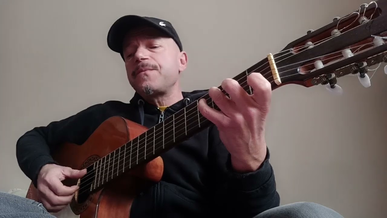 ALGUIEN CANTO  - The music played - Udo Jürgens