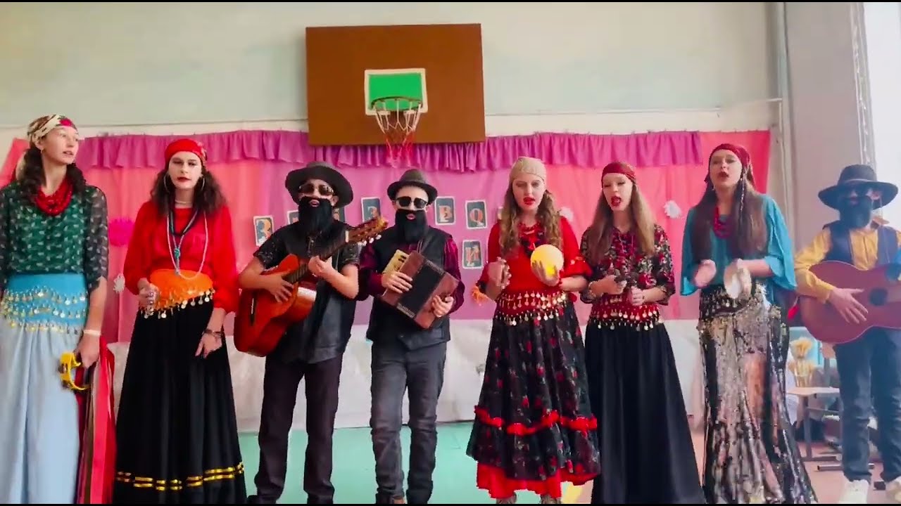 Колядка « Слава Богу , Слава  на висоті » . Учні 8 класу 2025р. 