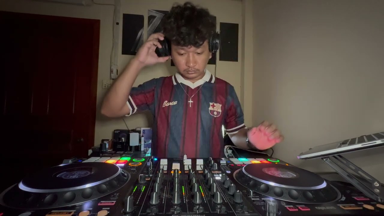 ZHANG WUJI - LIVE MIXTAPE KHMER UKG AFRO BAILE FUNK