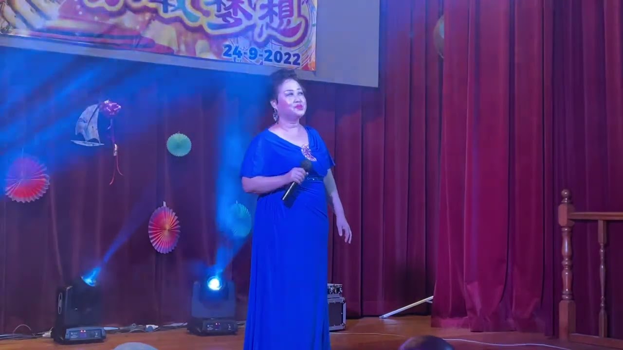 扬帆起航承载梦想 李红梅师生演唱会 李红梅 《天边飘来故乡的云》