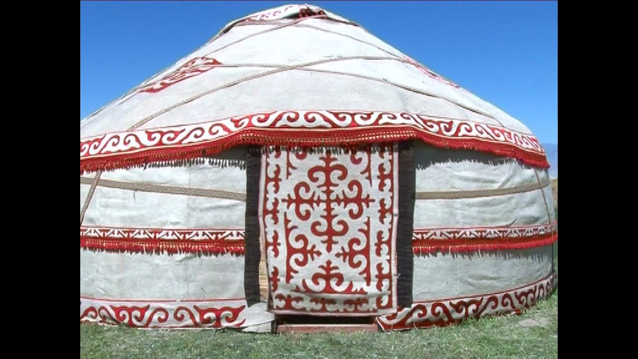 How is a Kyrgyz yurt constructed? / Кыргыз боз үйү кантип тигилет?