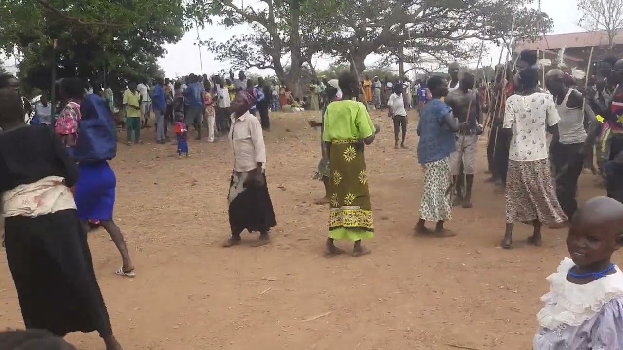 Lokoya ( lowoi village)