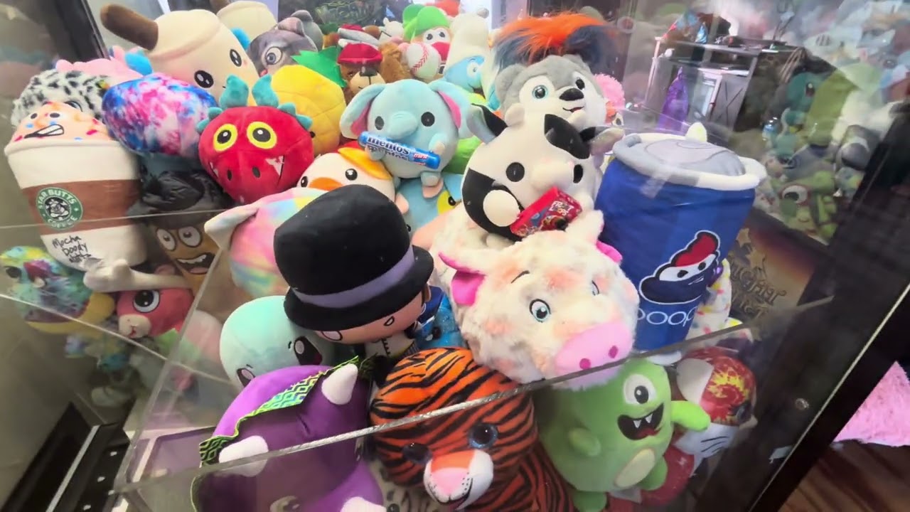 1997 Gen 6 Clean Sweep Claw Machine 