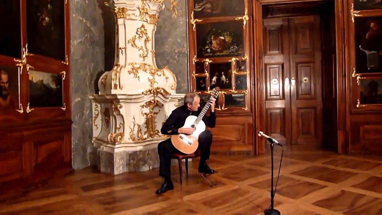 Mala melodija Slavko Fumic; Johann Palier guitar