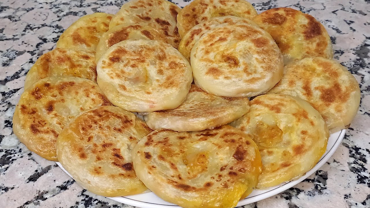 شهيوات رمضان/فطائر أو مسمن معمر بطريقة جديدة مورق و مقرمش بدون دلك أو مجهود/فطائر المقلاة أسرع وجبة