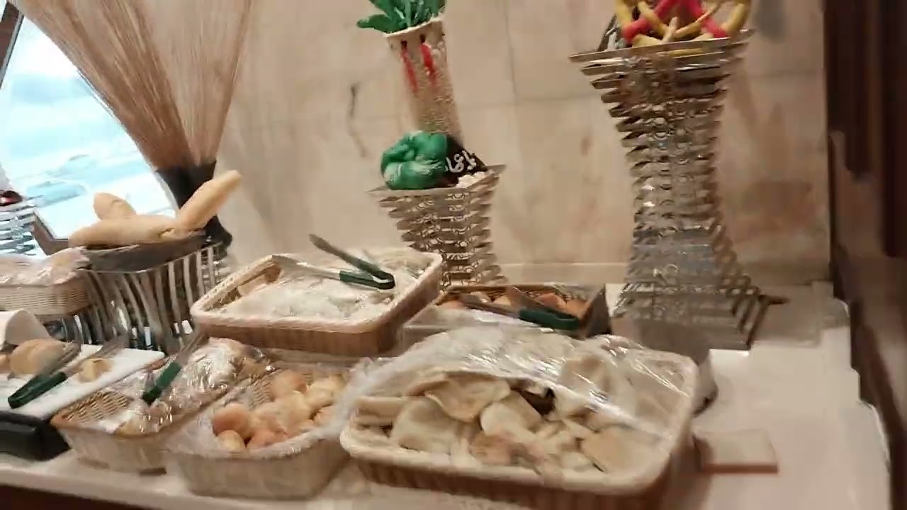 الفطور الصباحي . فندق إعمار رويال المدينه . حملة نُسُك للحج والعمرة.  لبنان