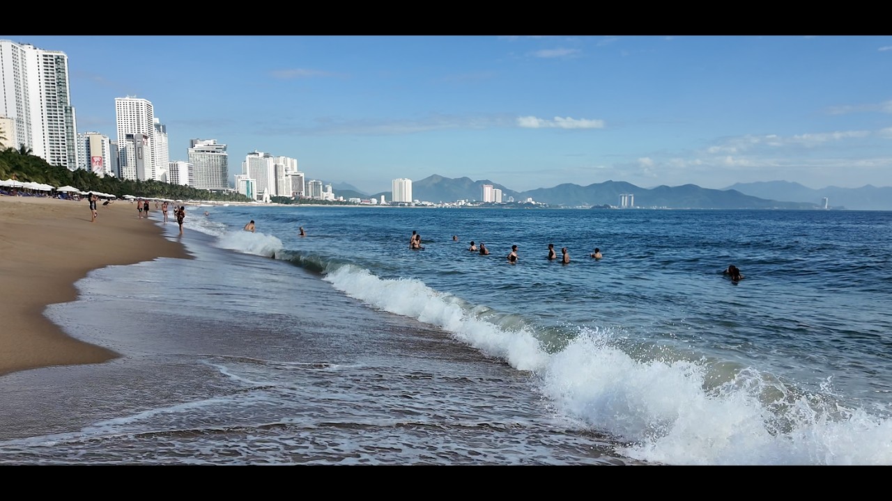 Biển Nha Trang vẻ đẹp bốn mùa