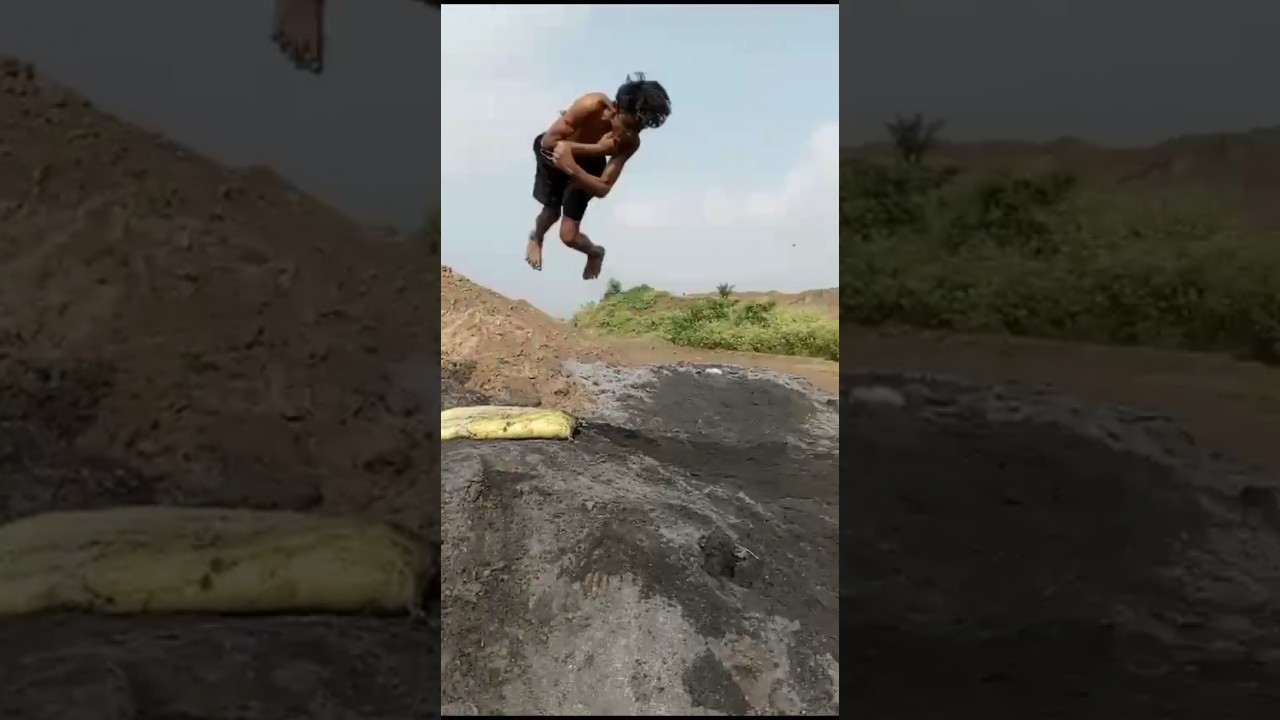 How to corkscrewflip #learntricking #trickingtutorial #cork #corkscrewflip#shortsfeed#flippingfeed