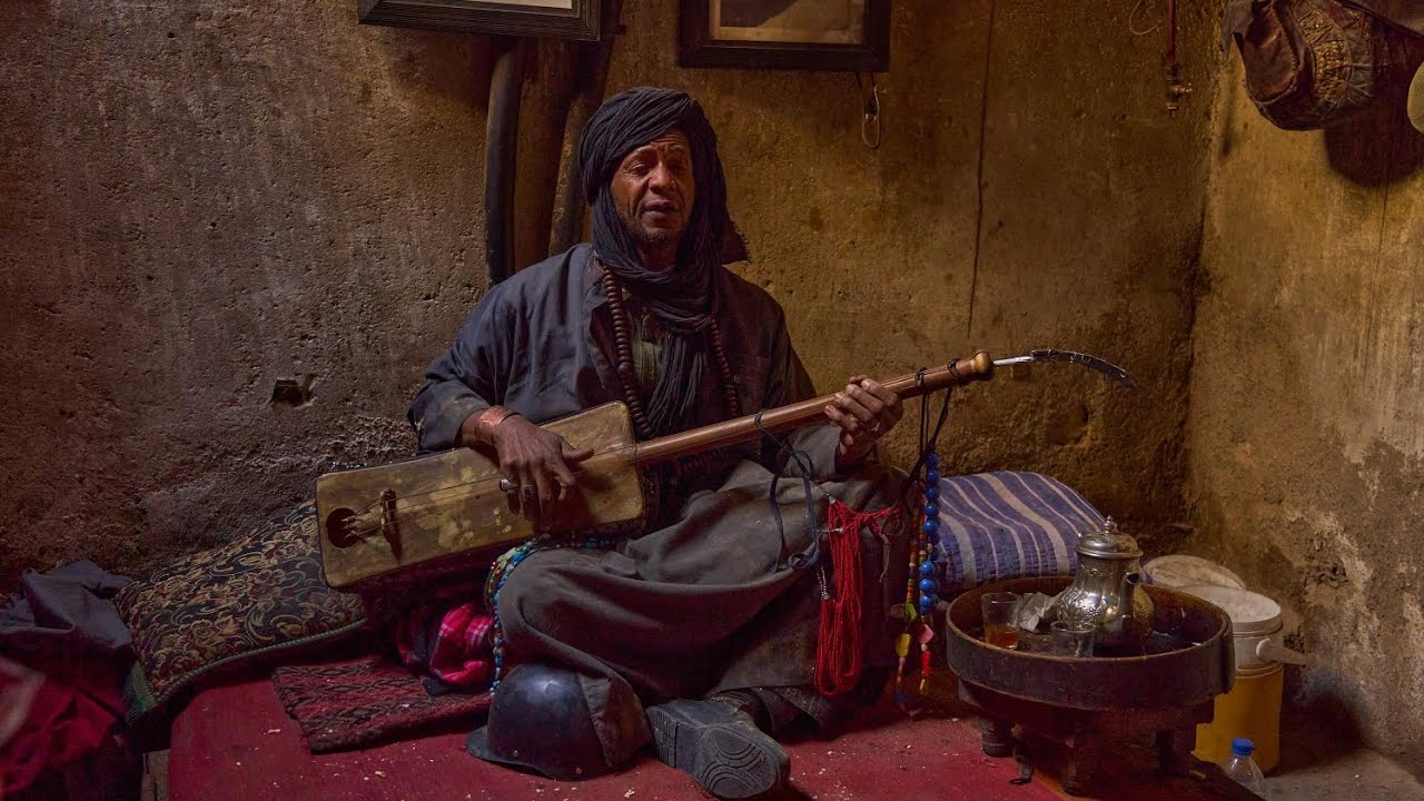 Cold Sunset Sahara — Hypnotic Tuareg Deep House
