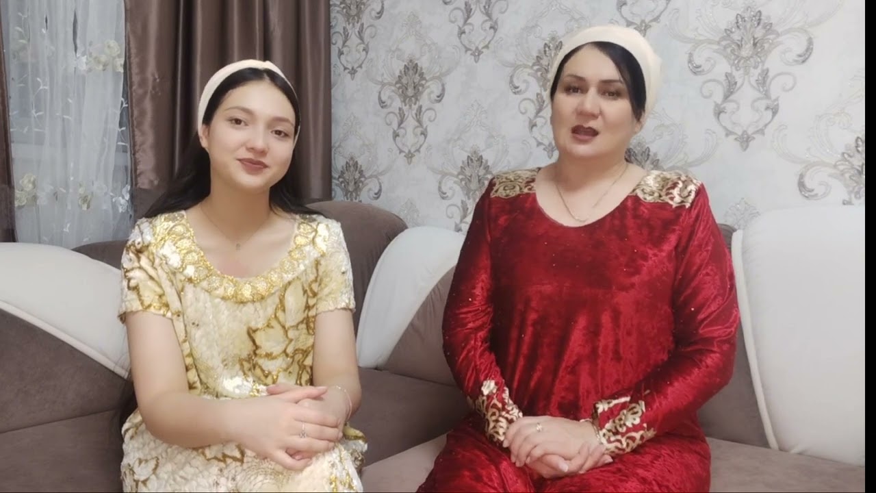 ДАР ГАМИ МО АШК МЕРЕХТЕДУ😥 ДАР ШОДИЯМОН ШОДИ МЕКАРДЕД🥰