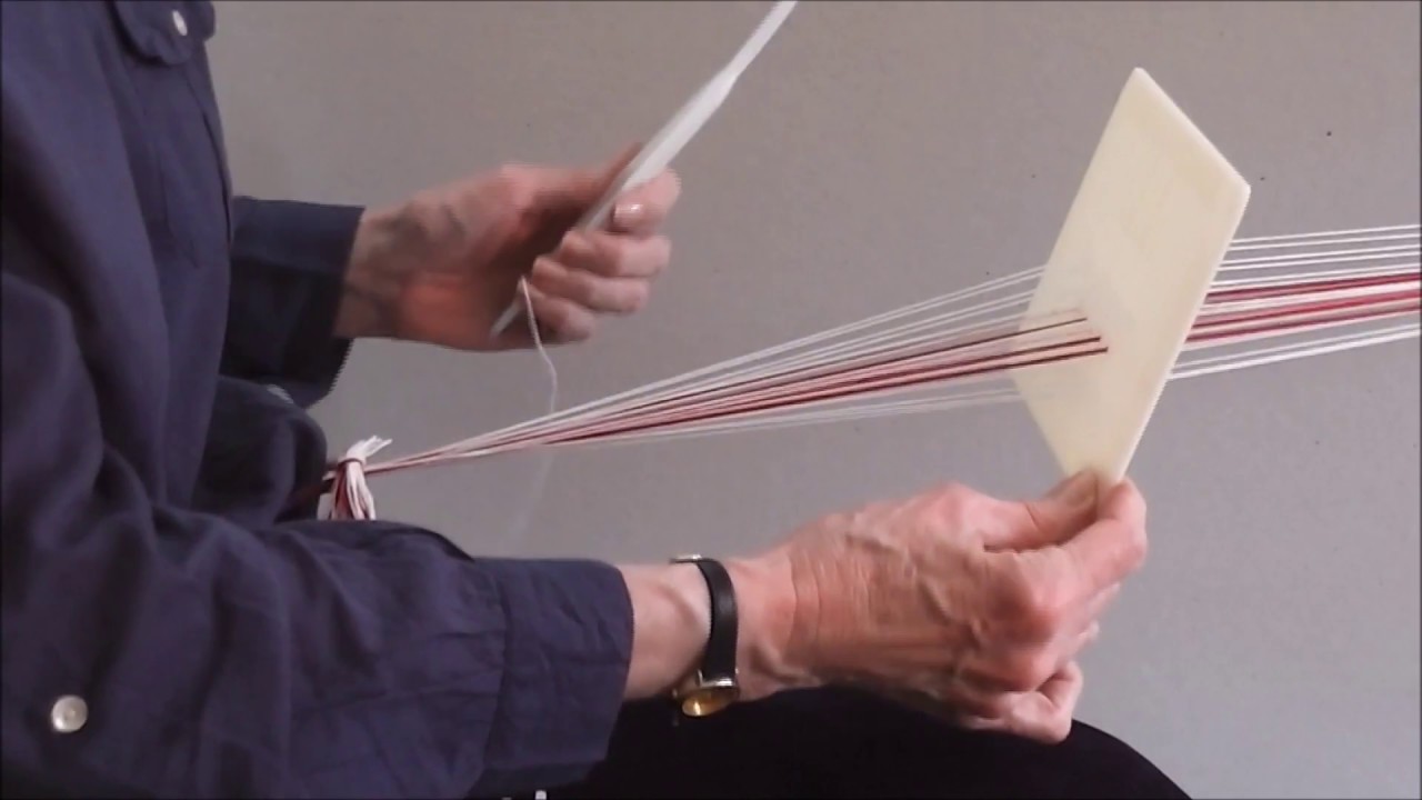 Weaving Bands with 5 Pattern Threads with Susan J Foulkes