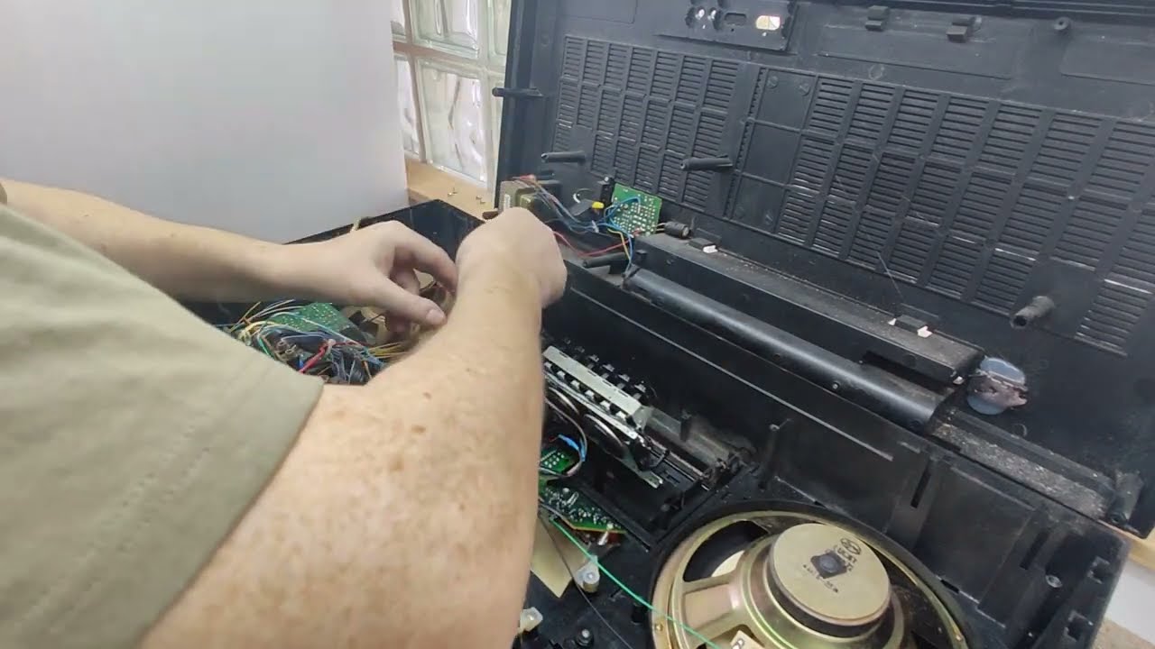 Lasonic TRC-975 - re-assembly