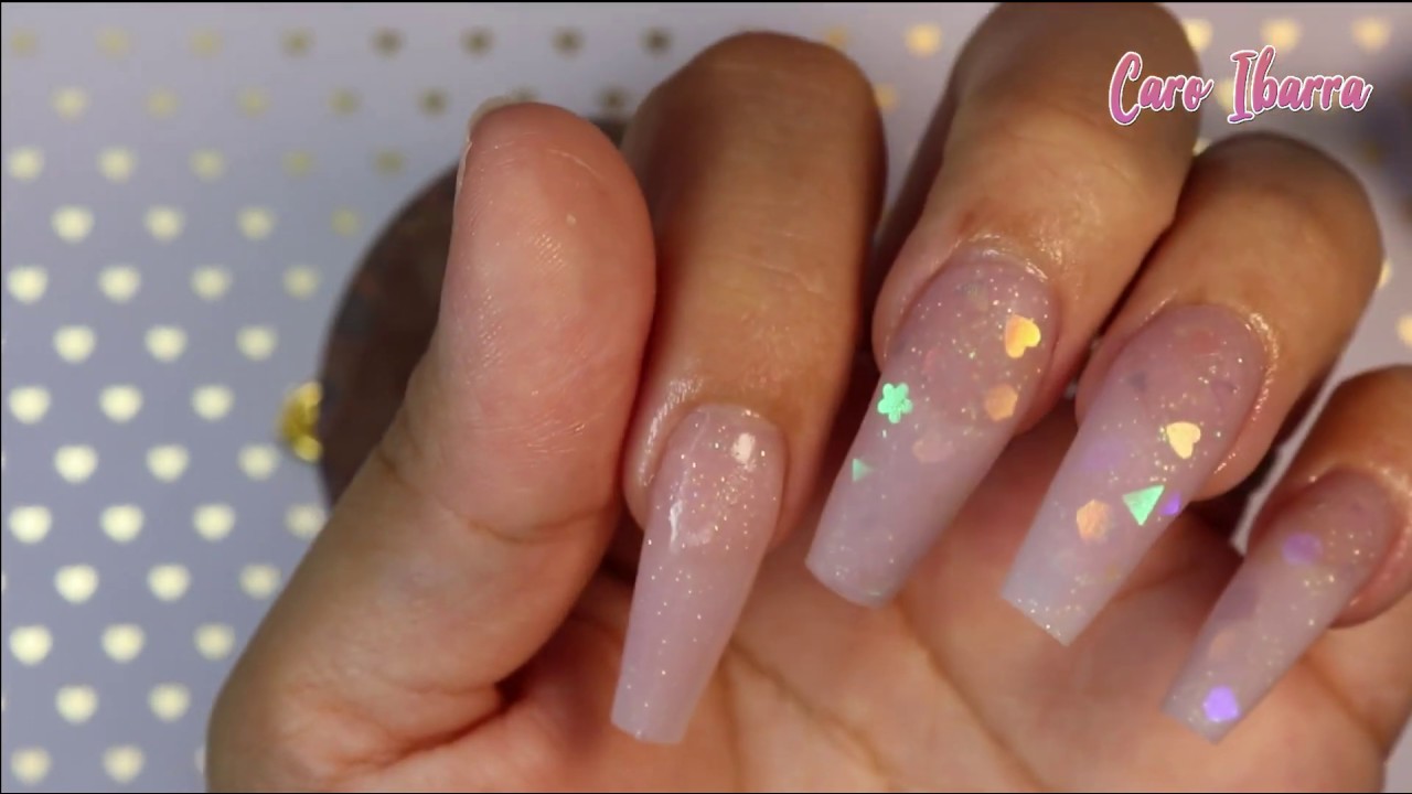 Uñas en TENDENCIA Con Decoración Iridiscente ENCAPSULADA