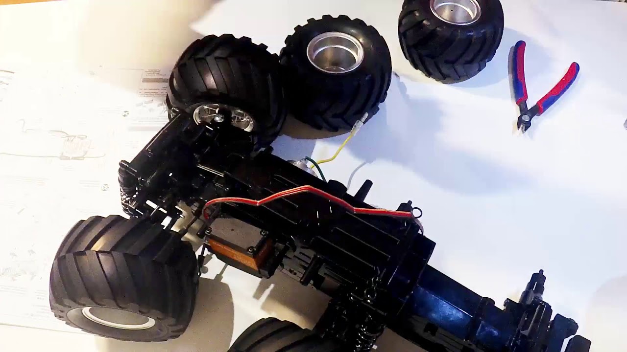 Tamiya King Yellow  time lapse build