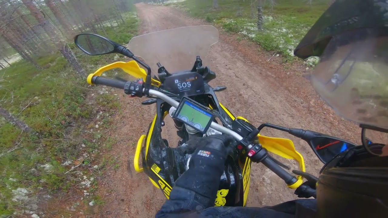 BMW F850GS on sand TET Finland