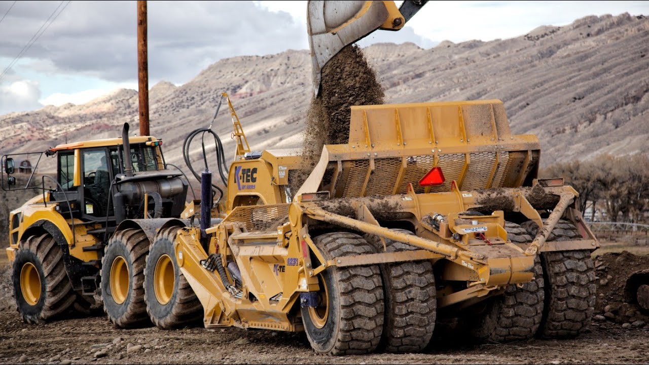 TOP LOADING DIRT!?!... | K-tec pull type scraper