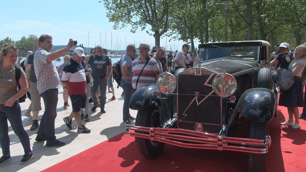 Autóparédé Concours d'Elegance 2022.