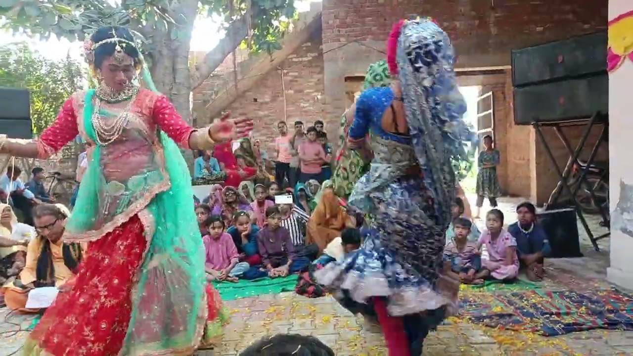 Holi utsav banke bihari temple#holi #holispecial #longvideo #trending #trendingvideo #viralchallenge