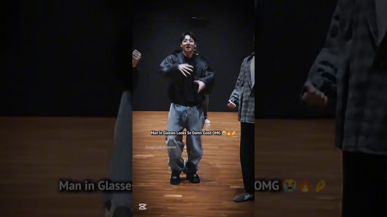 Man in Glasses omg 😫🔥 #shortvideo #jungkook